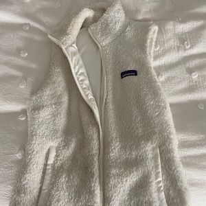 Patagonia fuzzy vest